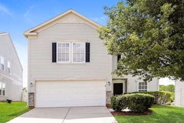 540 Lakewood Glen Ct WINSTON SALEM, NC 27107